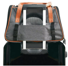 Carregar imagem no visualizador da galeria, Bolsa Pet Luxo: Conforto Máximo para Viagens e Passeios