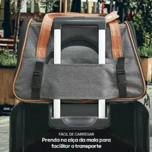 Carregar imagem no visualizador da galeria, Bolsa Pet Luxo: Conforto Máximo para Viagens e Passeios