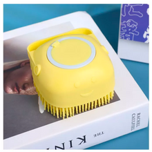 Carregar imagem no visualizador da galeria, Escova Massageadora de Banho Para Pets - PetBrush