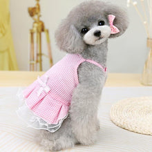 Carregar imagem no visualizador da galeria, Vestido Pet Xadrez | Para Cachorro e Gato