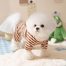 Carregar imagem no visualizador da galeria, Macacão Listrado Pequeno Ursinho