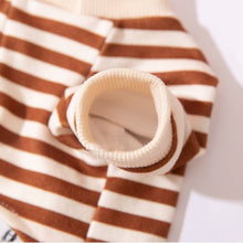 Carregar imagem no visualizador da galeria, Macacão Listrado Pequeno Ursinho