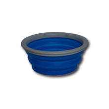 Carregar imagem no visualizador da galeria, Coleira MaxGuia 3 em 1 - A única que é Coleira + Porta Saquinho + Bebedouro
