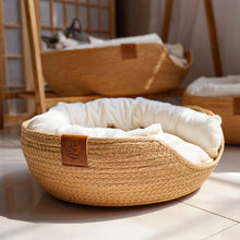 Carregar imagem no visualizador da galeria, Cama de Bambu para Gatos e Cachorros - Pet Confort
