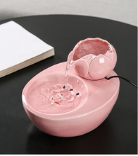 Carregar imagem no visualizador da galeria, Fonte de Água Cerâmica Livip
