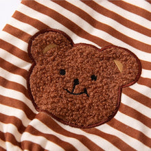 Carregar imagem no visualizador da galeria, Macacão Listrado Pequeno Ursinho
